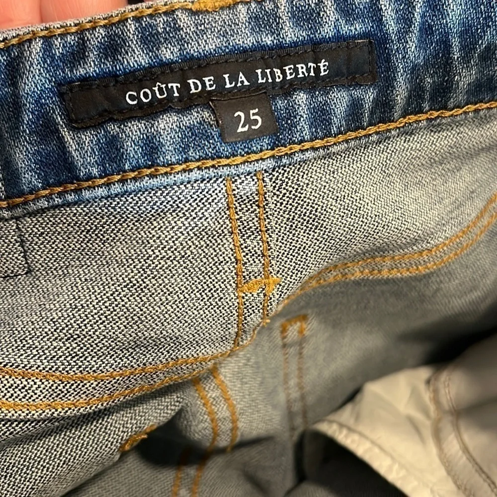 Coût de la Liberté Wide Leg Crop Jeans Size 25